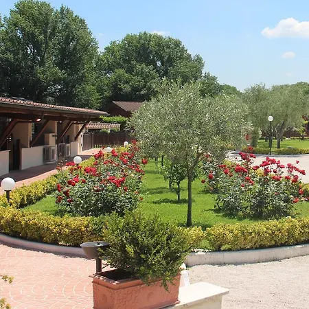 Centro Benigni 3* Rome