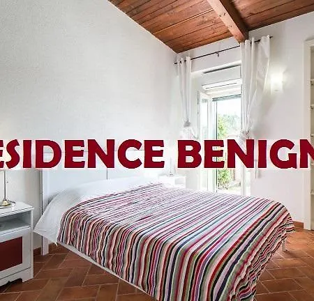 Centro Benigni Lägenhetshotell 3*